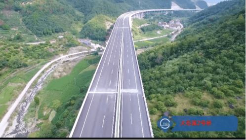 今日播報 年底通車又近一步 杭紹臺高速公路工程臺州段全線瀝青路面攤鋪全部完成