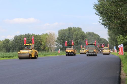 黑龍江 公路品質(zhì)提升 攪熱 旅游 助燃 經(jīng)濟(jì)