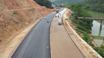 省道S221線大埔縣湖寮至楓朗段公路改建工程將在6月底前實現(xiàn)主體建成通車